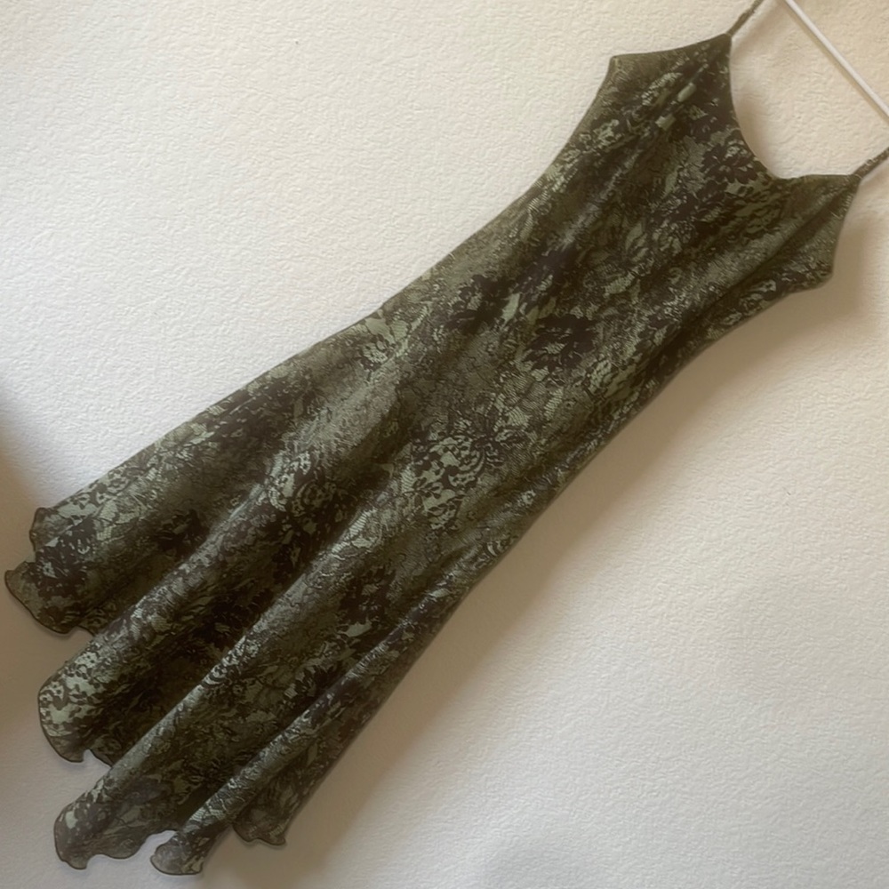 Jones Wear Flowy Dress